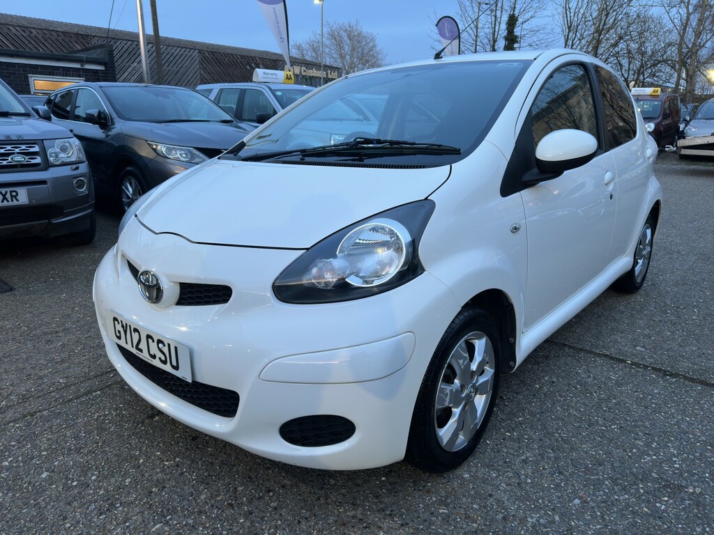 Toyota Aygo 1.0 Vvt-i Go 2012 GY12CSU White #3