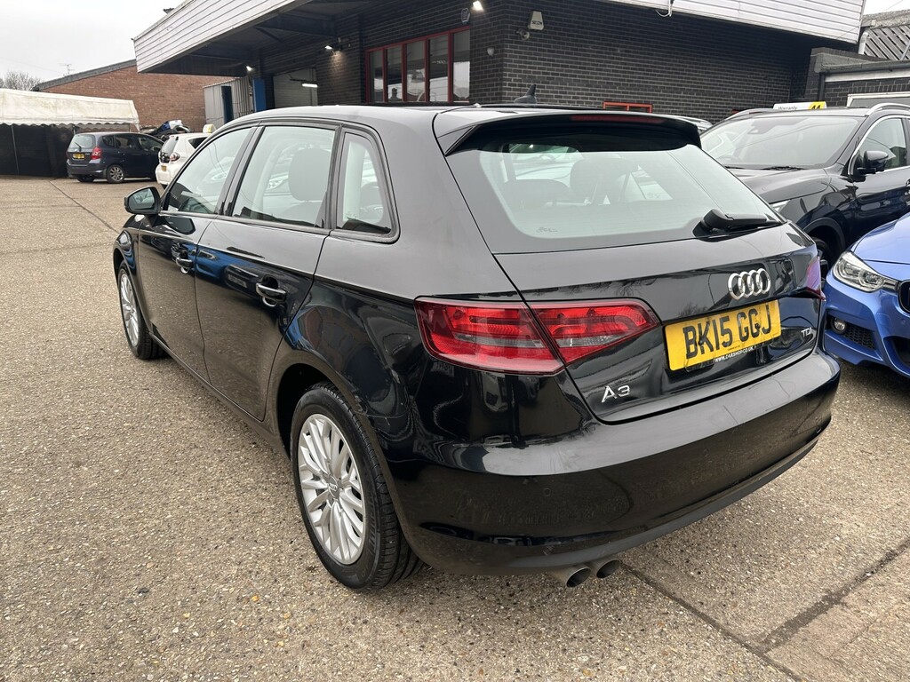 Audi A3 2.0 Tdi Se Technik 2015 BK15GGJ Black #5