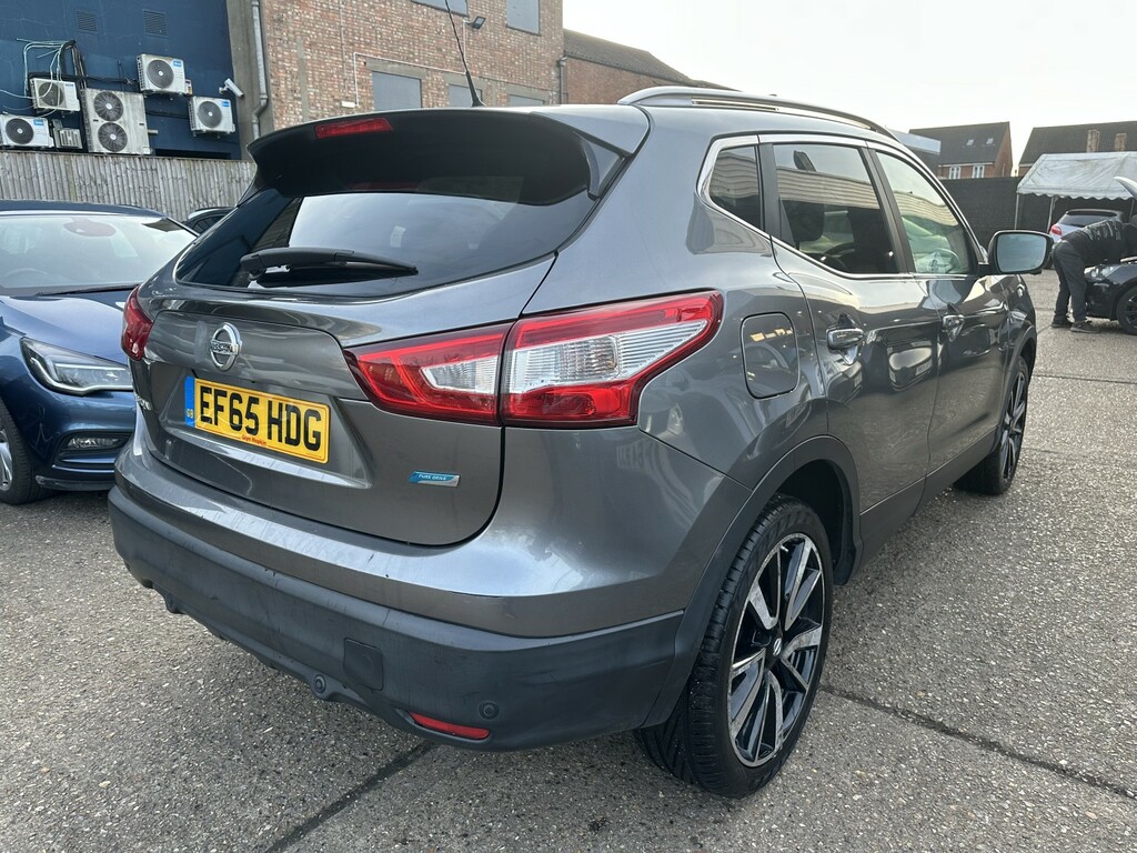 Nissan Qashqai 1.5 Dci Tekna 2015 EF65HDG Grey #5