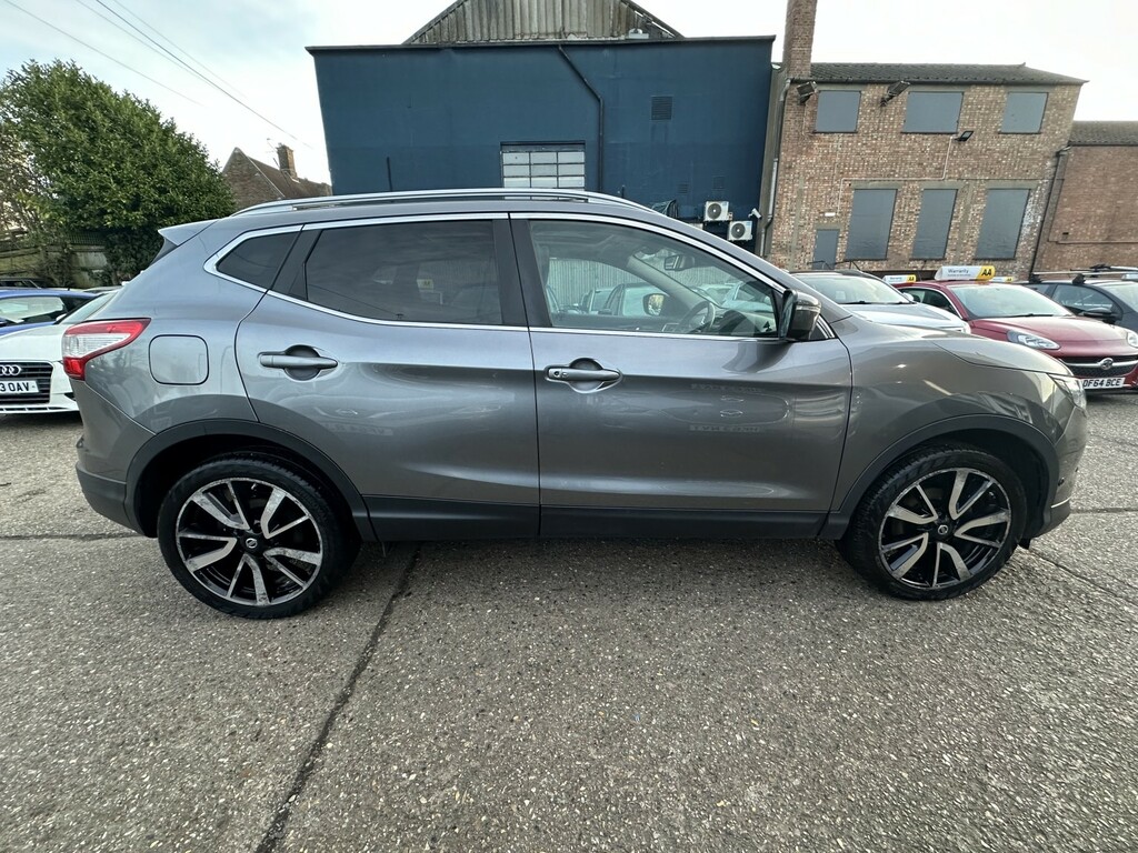 Nissan Qashqai 1.5 Dci Tekna 2015 EF65HDG Grey #6