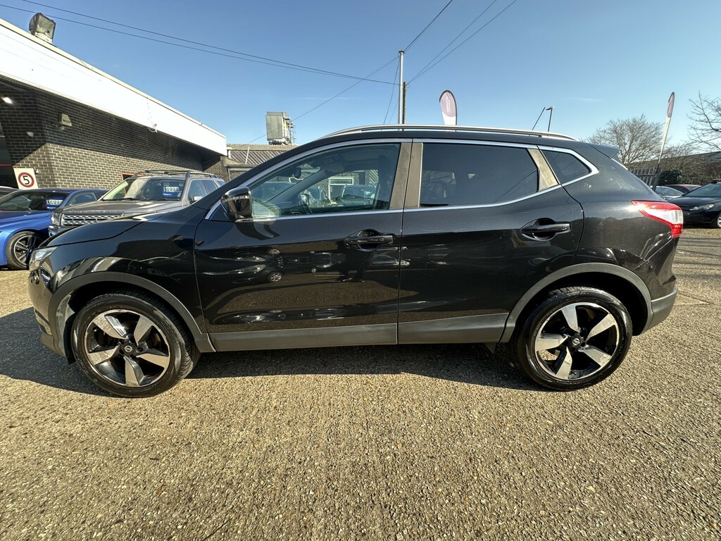 Nissan Qashqai 1.5 Dci N-connecta 2016 YP16OKD Black #4
