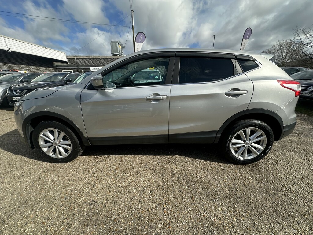 Nissan Qashqai 1.5 Dci Acenta Premium 2014 DU64XLY Silver #4