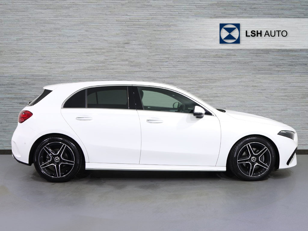 Mercedes-Benz A Class A180 Amg Line Executive MJ75RXB White #3