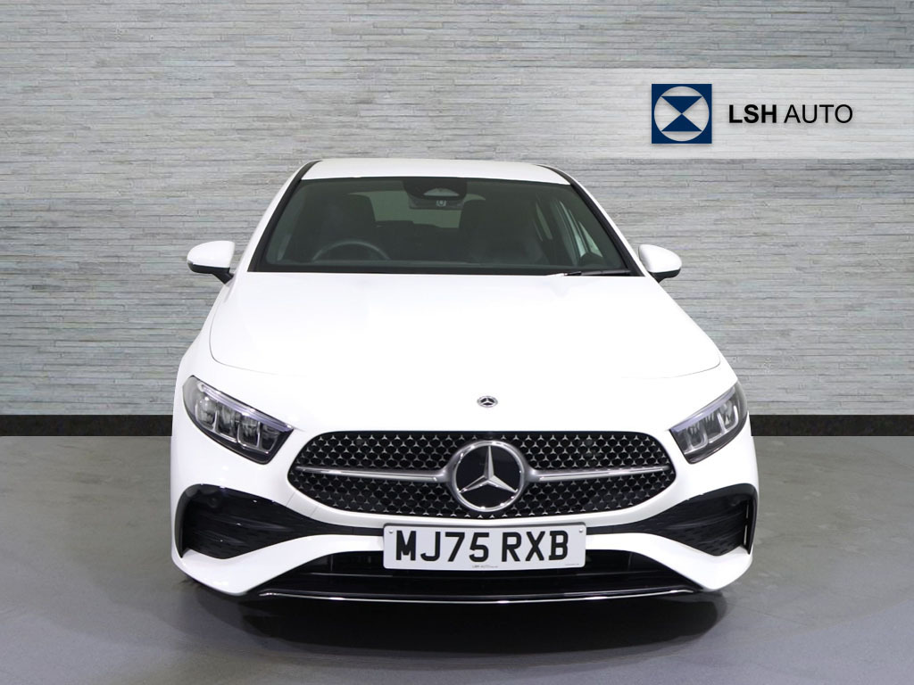 Mercedes-Benz A Class A180 Amg Line Executive MJ75RXB White #4