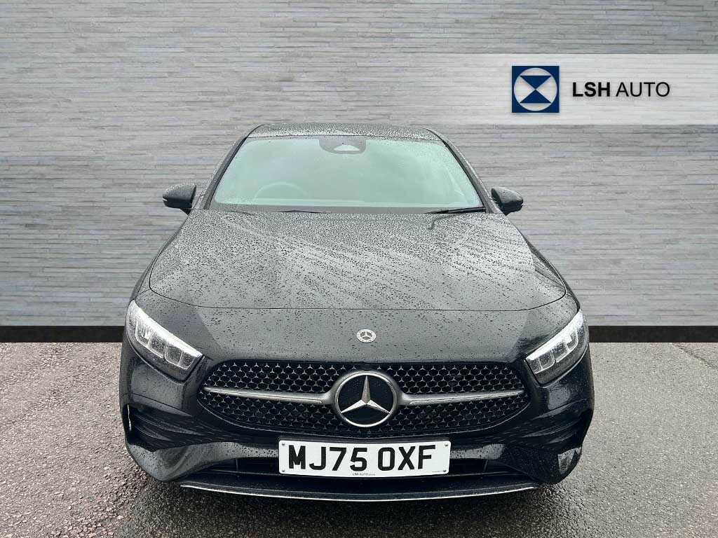 Mercedes-Benz A Class A180 Amg Line Executive MJ75OXF Black #4