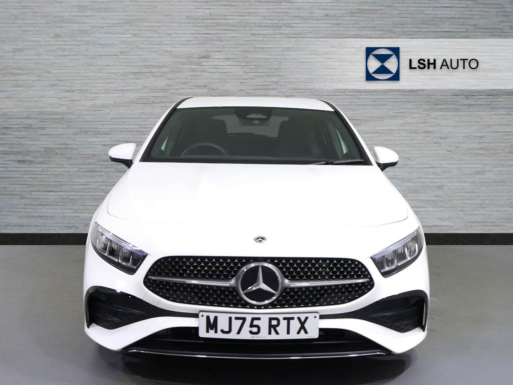 Mercedes-Benz A Class A180 Amg Line Executive MJ75RTX White #4