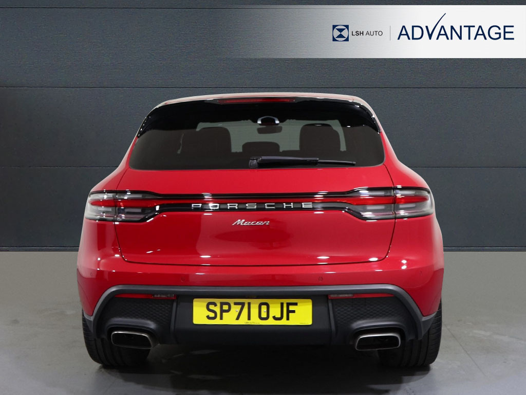 Porsche Macan 5dr Pdk SP71OJF Red #5