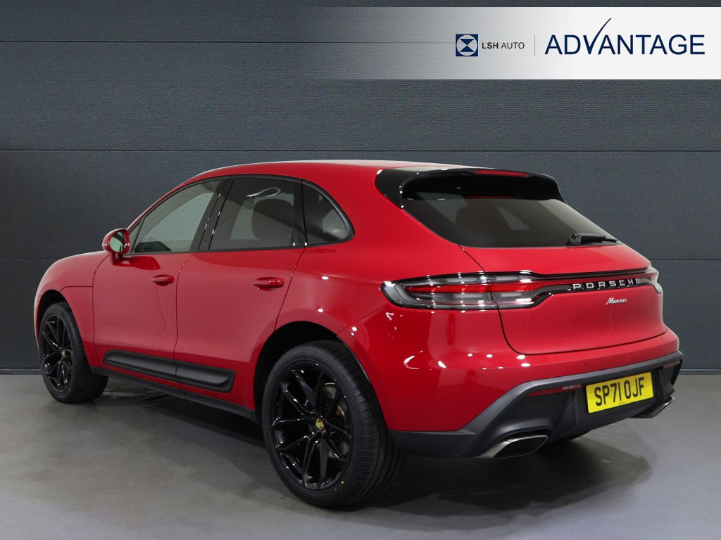 Porsche Macan 5dr Pdk SP71OJF Red #2