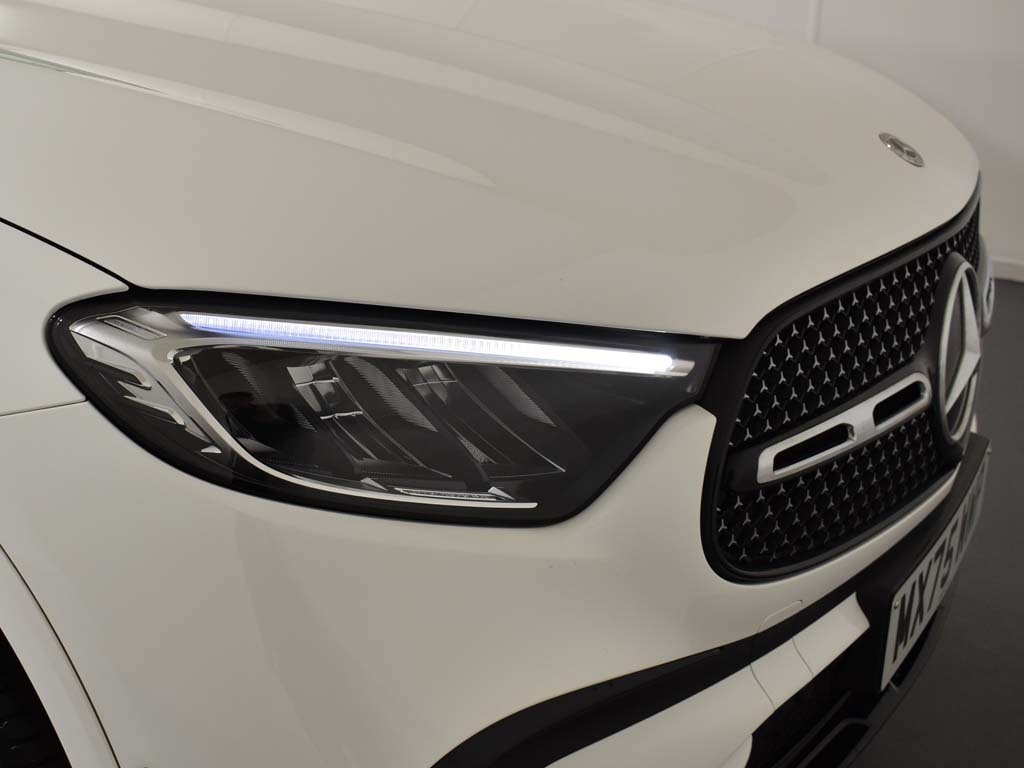 Mercedes-Benz GLC Class Glc 300E 4Matic Urban Edition 9G-tronic MX75WWP White #6