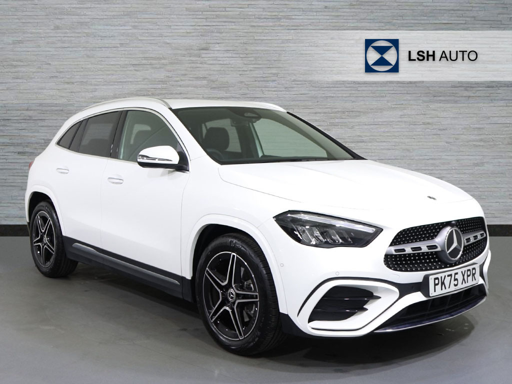 Mercedes-Benz GLA Class Gla 200 Amg Line Executive White