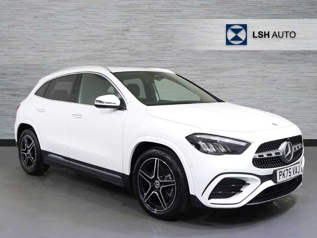 Mercedes-Benz GLA Class Gla 200 Amg Line Executive White