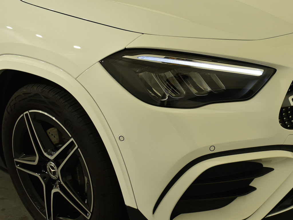 Mercedes-Benz GLA Class Gla 200 Amg Line Executive White #6