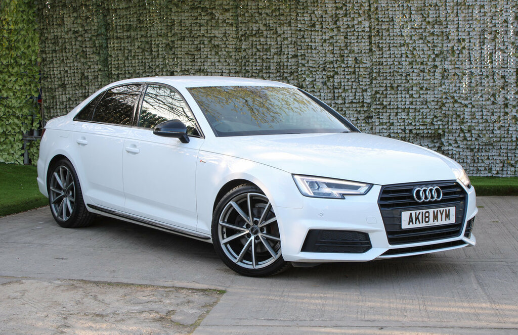 Audi A4 S Line Black Edition 