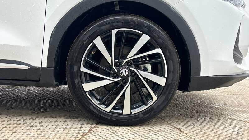 MG ZS Hybrid Trophy LJ74PJW #4