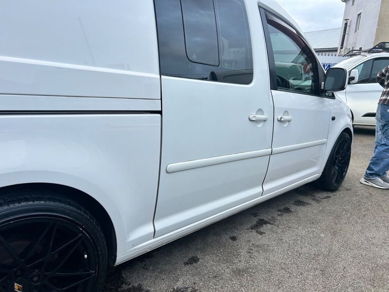 Volkswagen Caddy Camper C20 Tdi Startline White #3