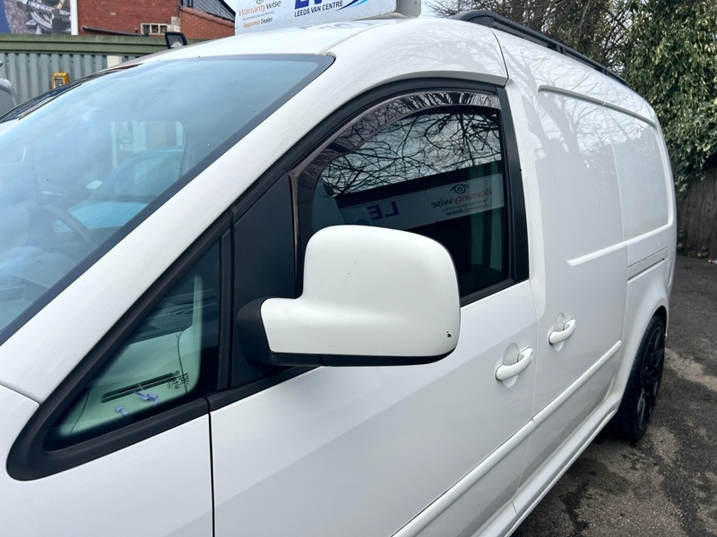 Volkswagen Caddy Camper C20 Tdi Startline White #5