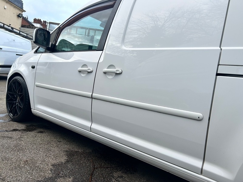 Volkswagen Caddy Camper C20 Tdi Startline White #4