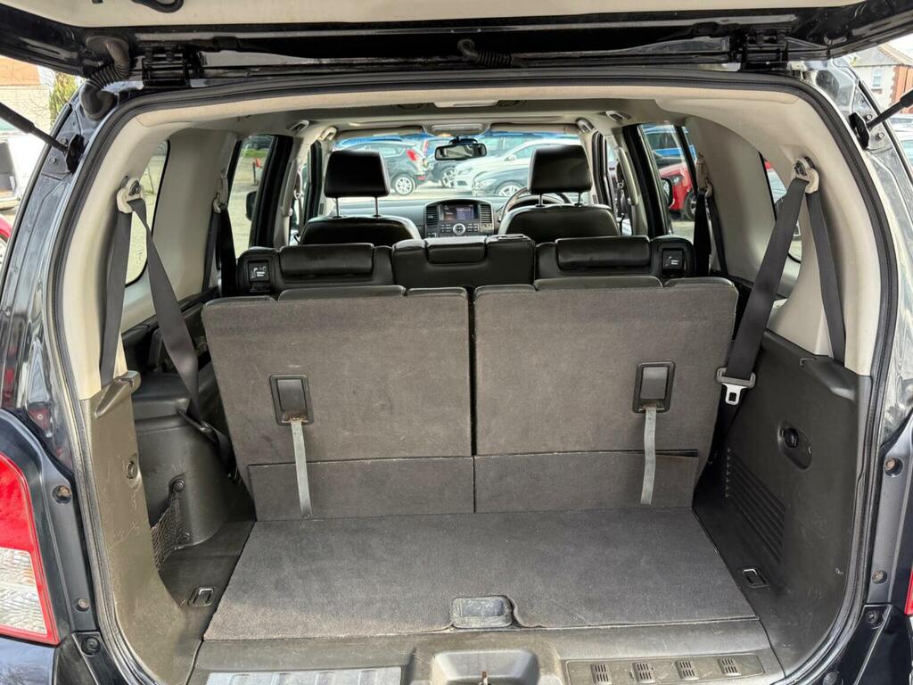 Nissan Pathfinder Tekna Dci Black #15