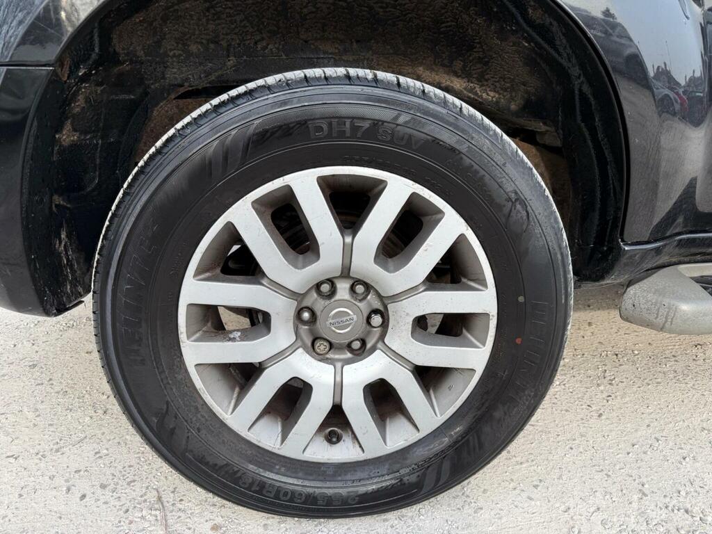 Nissan Pathfinder Tekna Dci Black #10