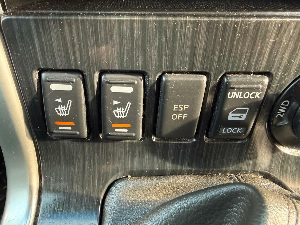 Nissan Pathfinder Tekna Dci Black #29