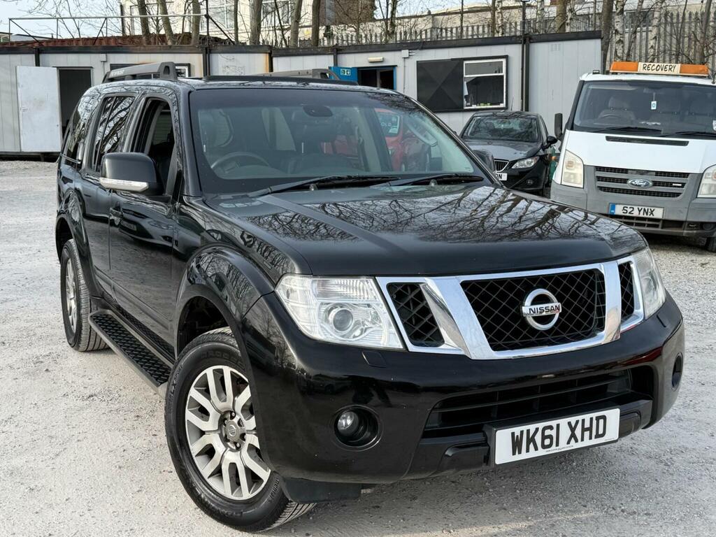 Nissan Pathfinder Tekna Dci Black #1