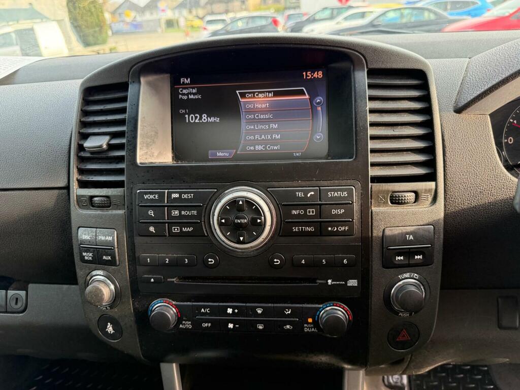 Nissan Pathfinder Tekna Dci Black #23