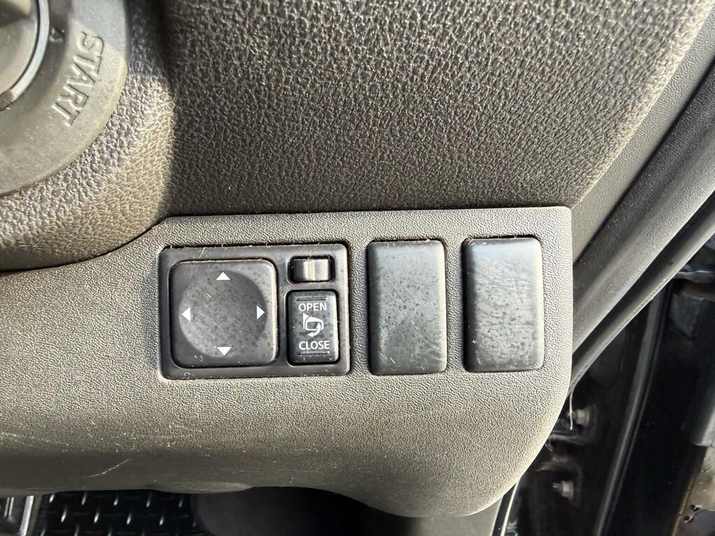 Nissan Pathfinder Tekna Dci Black #36