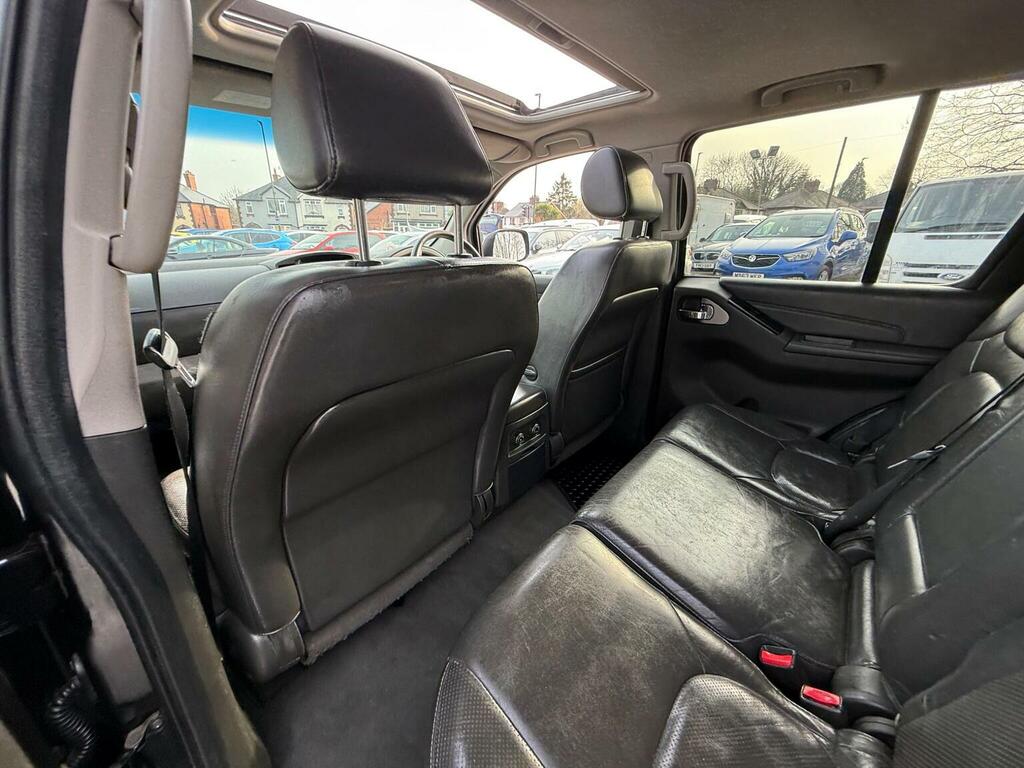 Nissan Pathfinder Tekna Dci Black #18