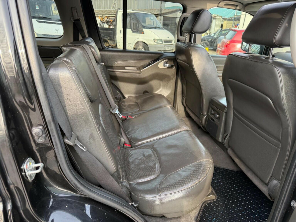 Nissan Pathfinder Tekna Dci Black #49