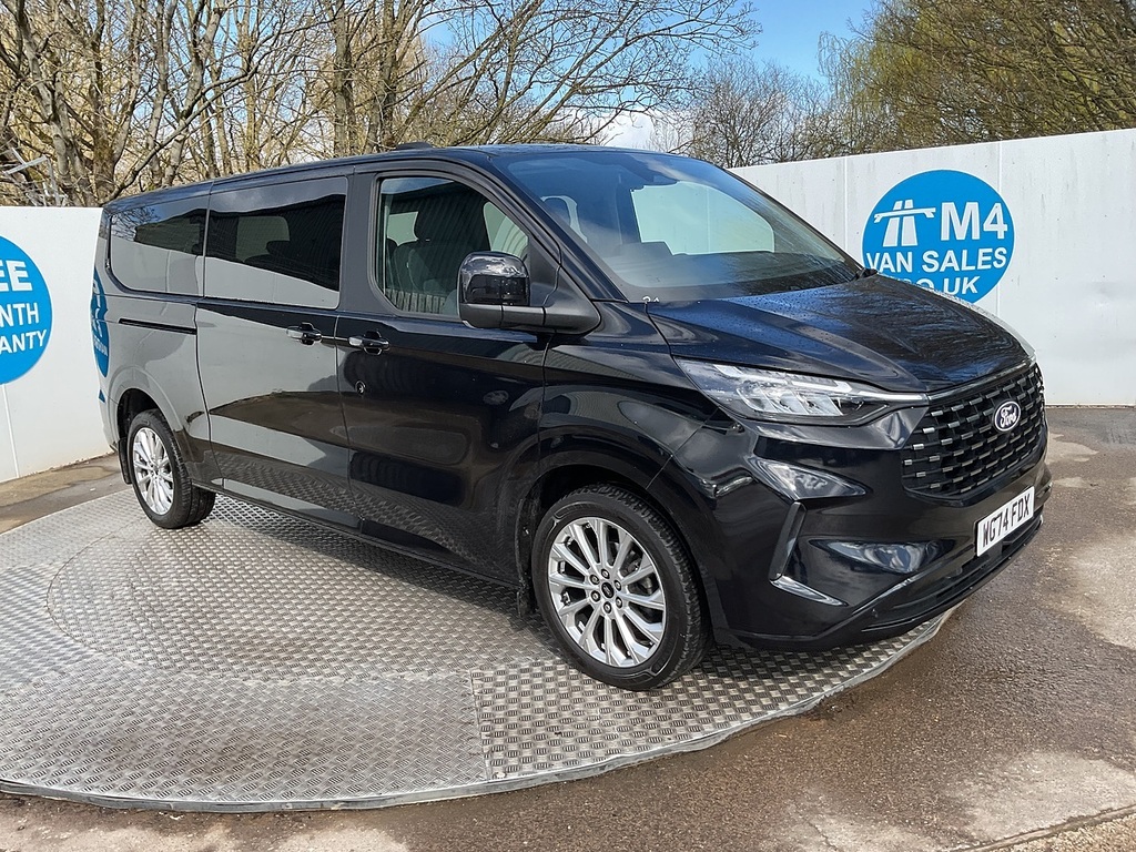 Ford Tourneo Custom 320 Ecoblue Titanium Euro 6 U7640 Ulez Black