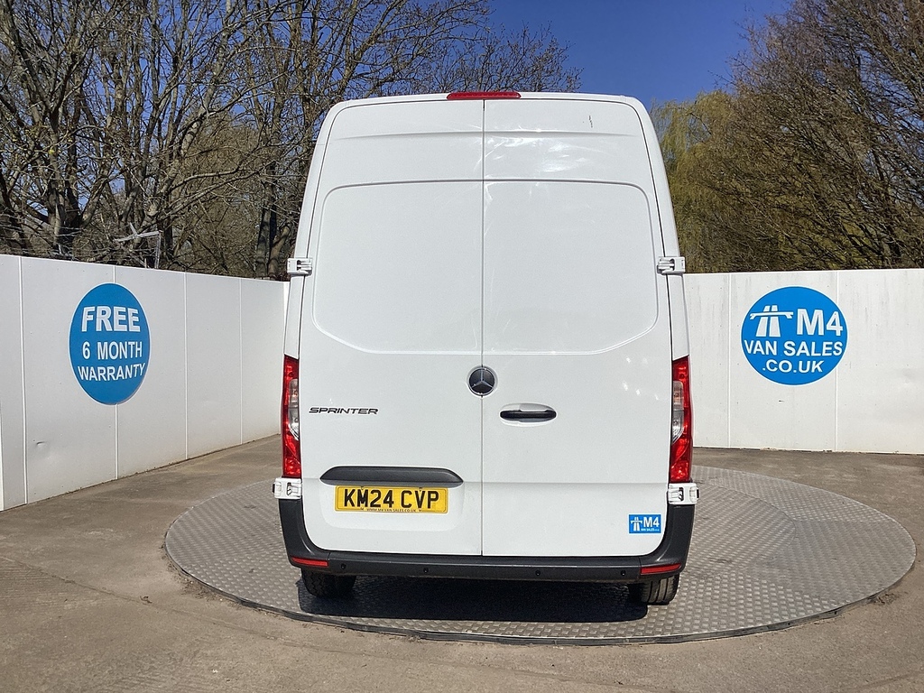 Mercedes-Benz Sprinter 315 Cdi Premium Mwb H R Progressive A C Euro 6 U7 KM24CVP White #4