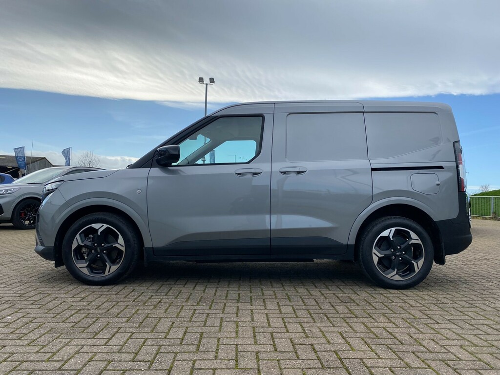 Ford Transit Courier 100Kw 43Kwh Limited Van DF25RWY Silver #6