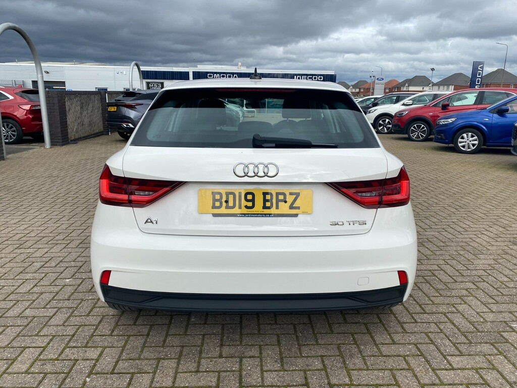 Audi A1 30 Tfsi Se BD19BPZ White #4
