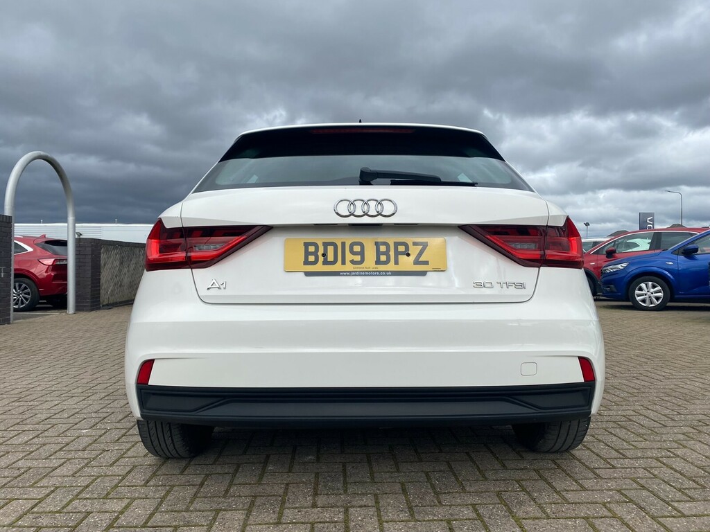 Audi A1 30 Tfsi Se BD19BPZ White #5