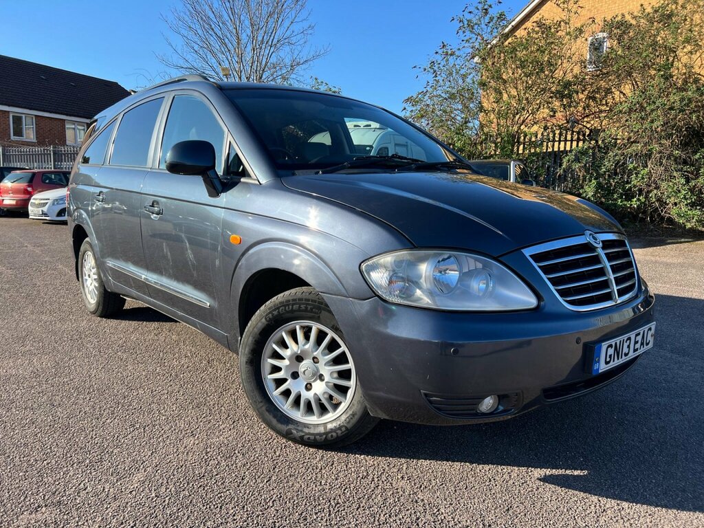 SsangYong Rodius Ex Red #14