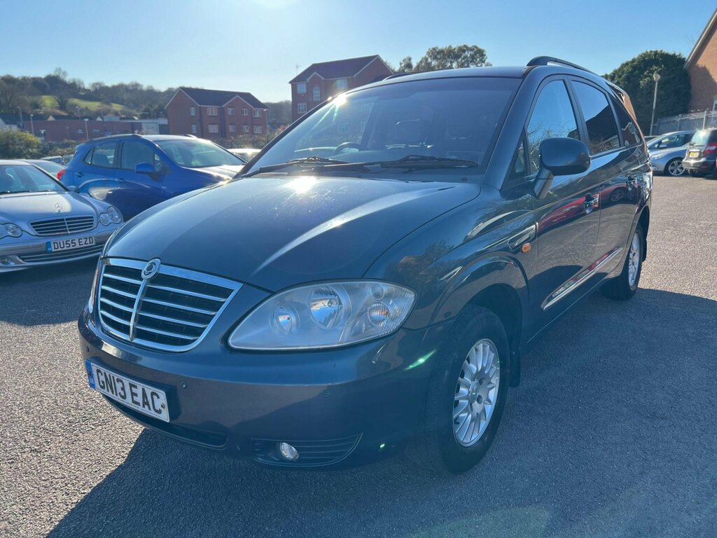 SsangYong Rodius Ex Red #7
