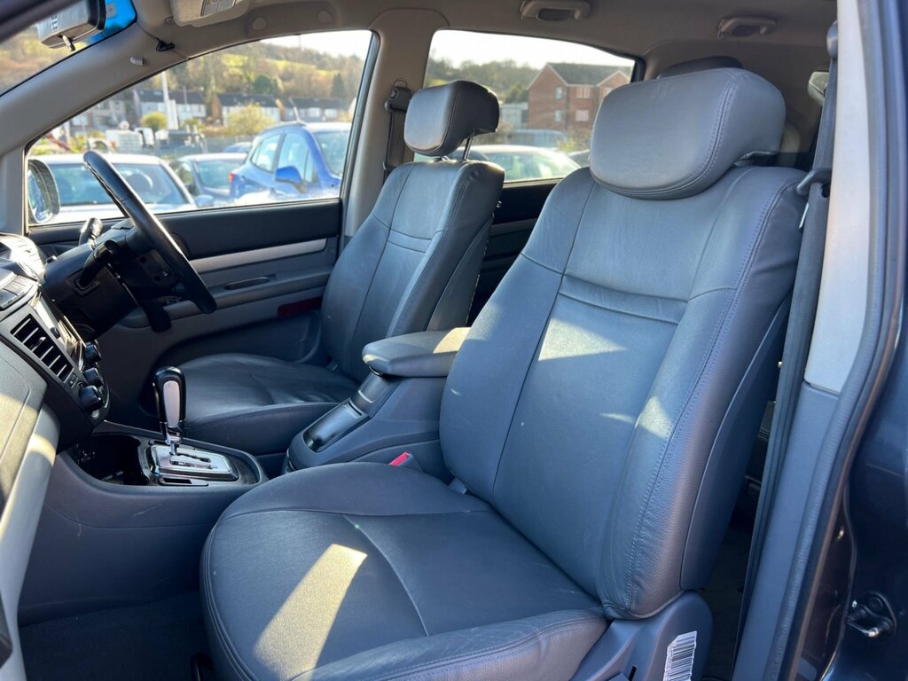 SsangYong Rodius Ex Red #48