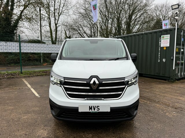 Renault Trafic 2022 2.0 Dci Blue Sl28 Business Panel Van Die White