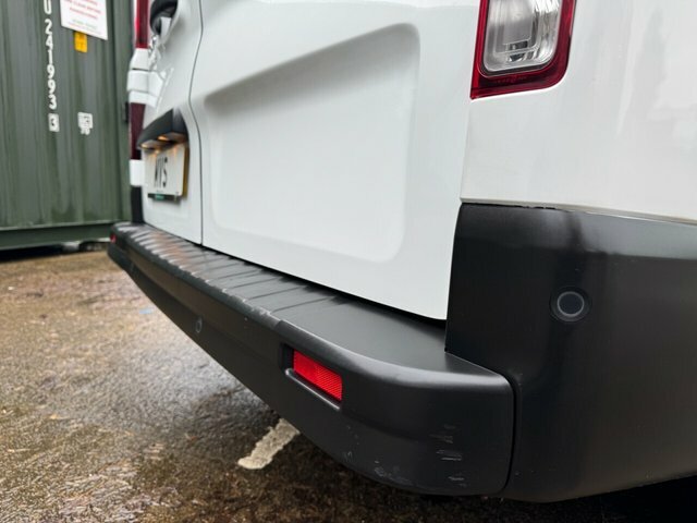 Renault Trafic 2022 2.0 Dci Blue Sl28 Business Panel Van Die MT72NLM White #6