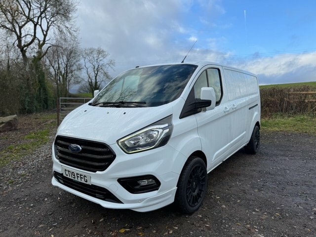 Ford Transit Custom 2019 2.0 300 Ecoblue Trend Panel Van Ma CT19FFG White #4