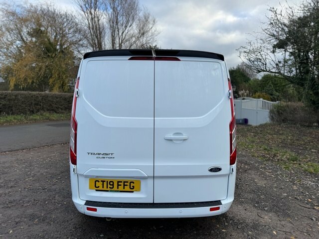 Ford Transit Custom 2019 2.0 300 Ecoblue Trend Panel Van Ma CT19FFG White #5