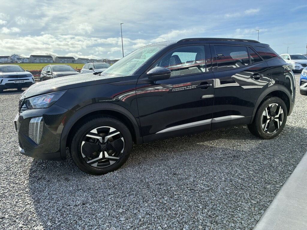 Peugeot 2008 Suv 1.2 Puretech Allure 2024 YD74CDN Black #4