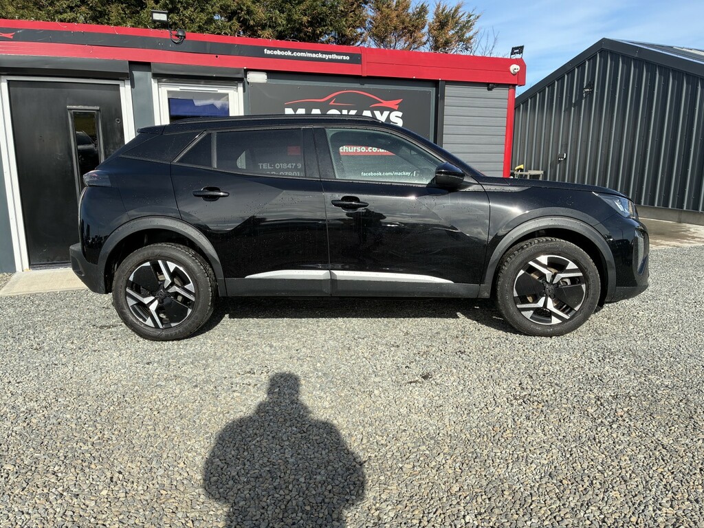 Peugeot 2008 Suv 1.2 Puretech Allure 2024 YD74CDN Black #2