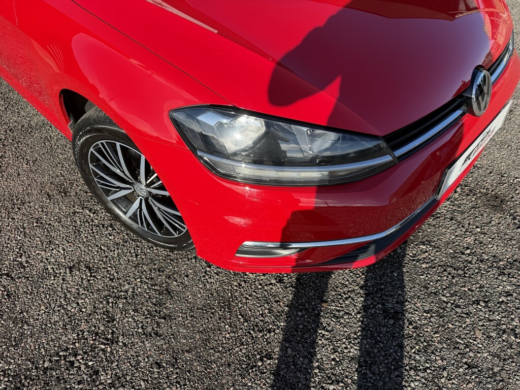 Volkswagen Golf Estate 2.0 Tdi Se Nav 2018 EU18XSC Red #2