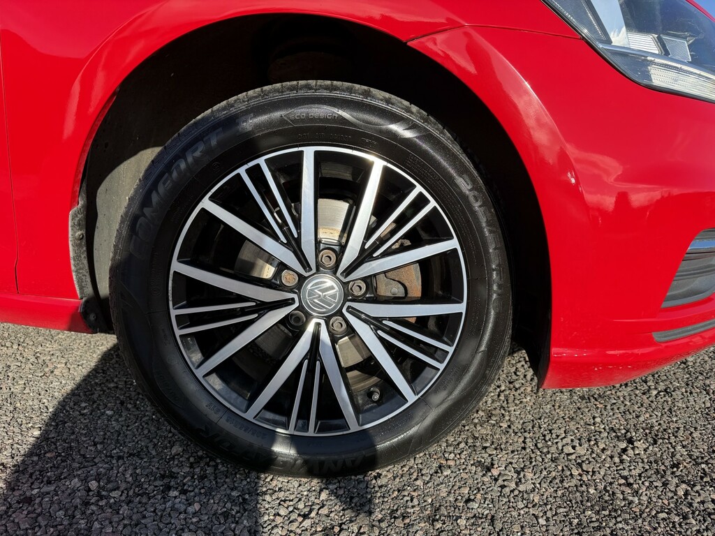 Volkswagen Golf Estate 2.0 Tdi Se Nav 2018 EU18XSC Red #3