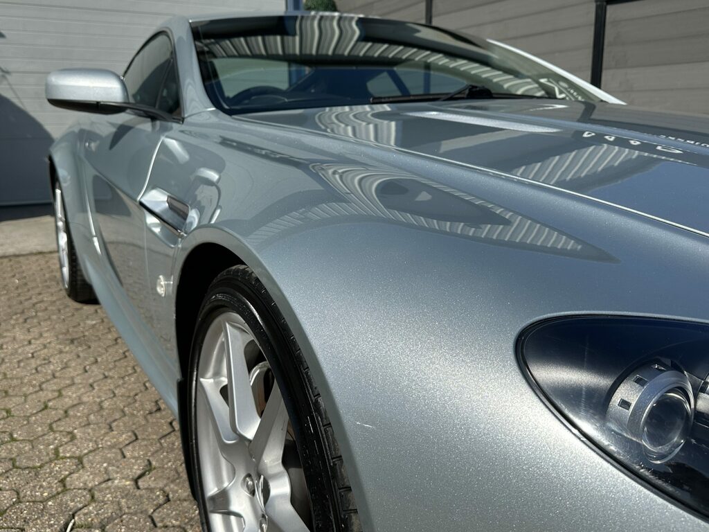 Aston Martin V8 2dr Black #3