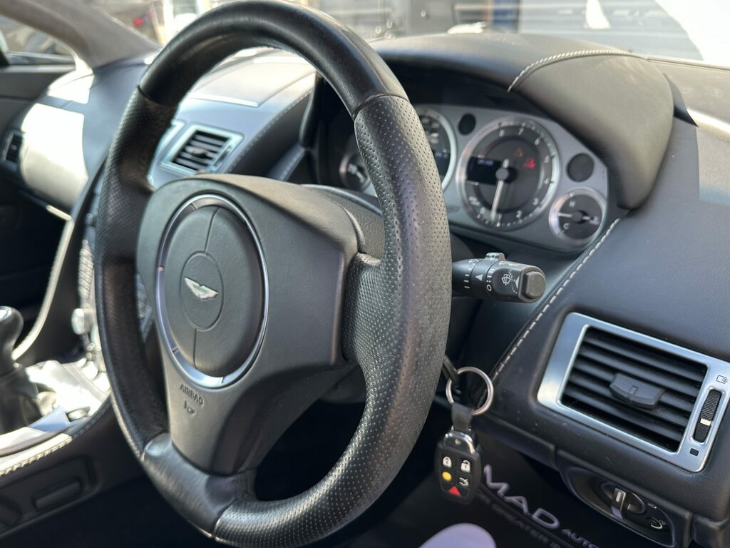 Aston Martin V8 2dr Black #22