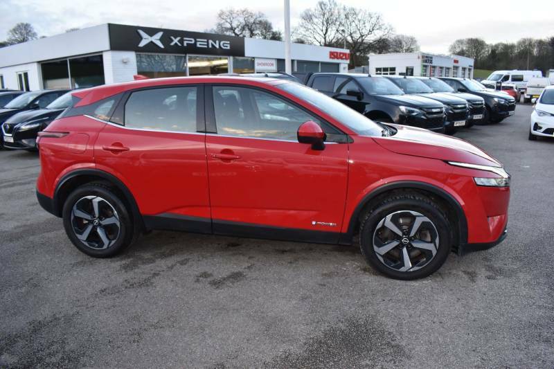 Nissan Qashqai 1.5 H E-power Acenta Premium Euro 6 Ss BW72DNN Red #2