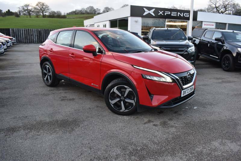 Nissan Qashqai 1.5 H E-power Acenta Premium Euro 6 Ss Red