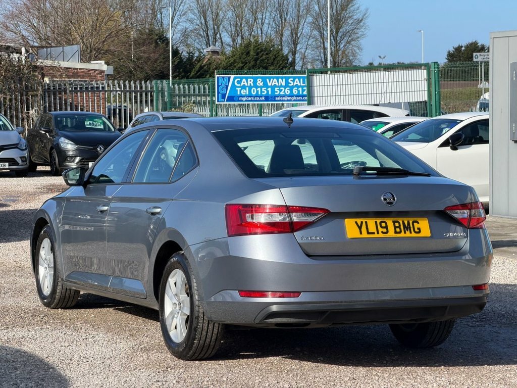 Skoda Superb Hatchback YL19BMG Grey #4